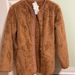 Girls size 13 Uniqlo fleece long sleeve jacket in salmon - never worn with tags